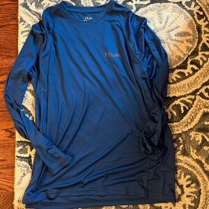 NWT Huk performance shirt